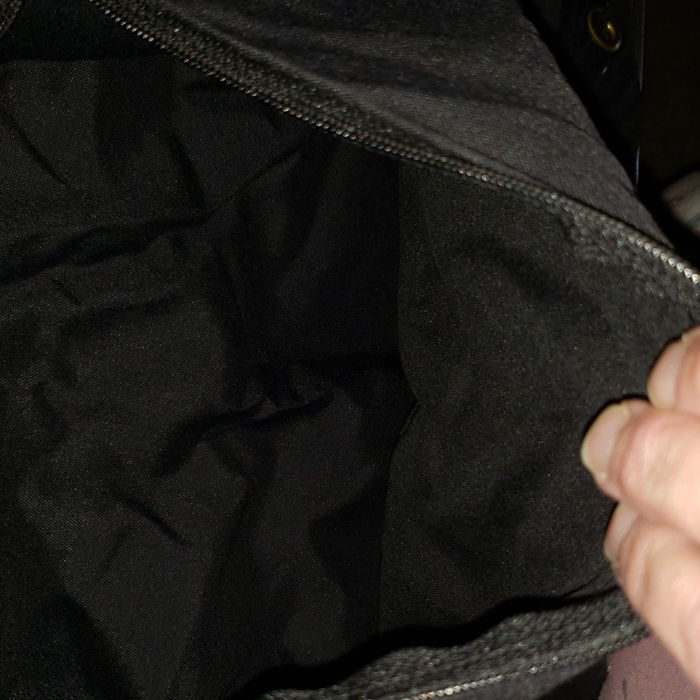 New Army Strong Drawstring Sling Backpack - Picture 4 of 6